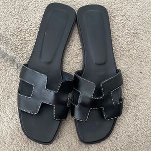 Hermes Oran sandals